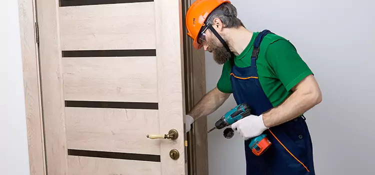 Replace Internal Door Handle with Lock Temescal Valley